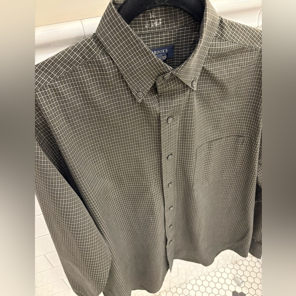Brooks Brothers Brooks Sport Plaid Shirt Men’s M Black Olive Button Up